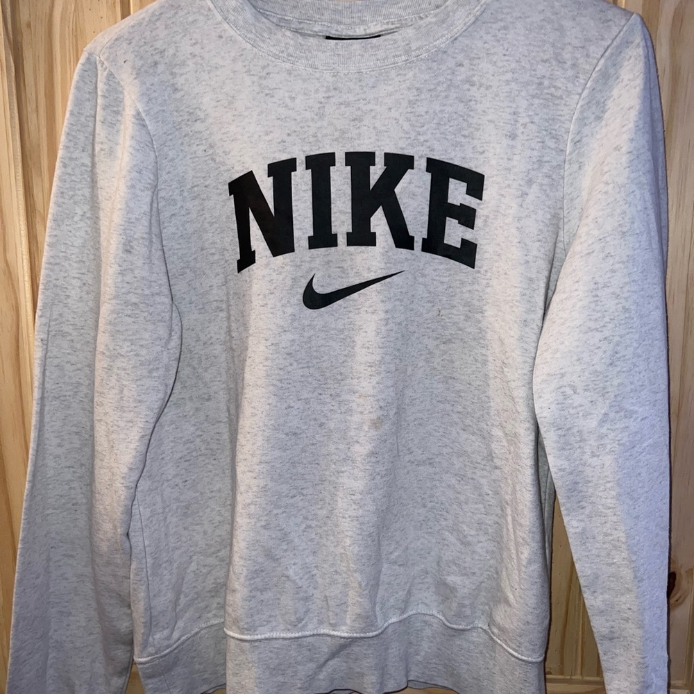 nike crewneck